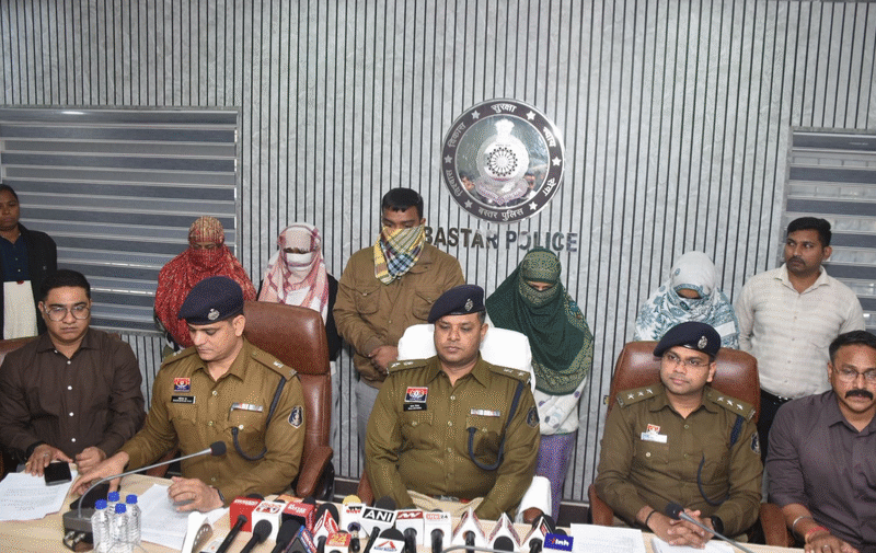 साइबर फ्रॉड मामले में पुलिस को बड़ी कामयाबी — 20 लाख रुपये के साइबर घोटाले में गिरफ्तारियां