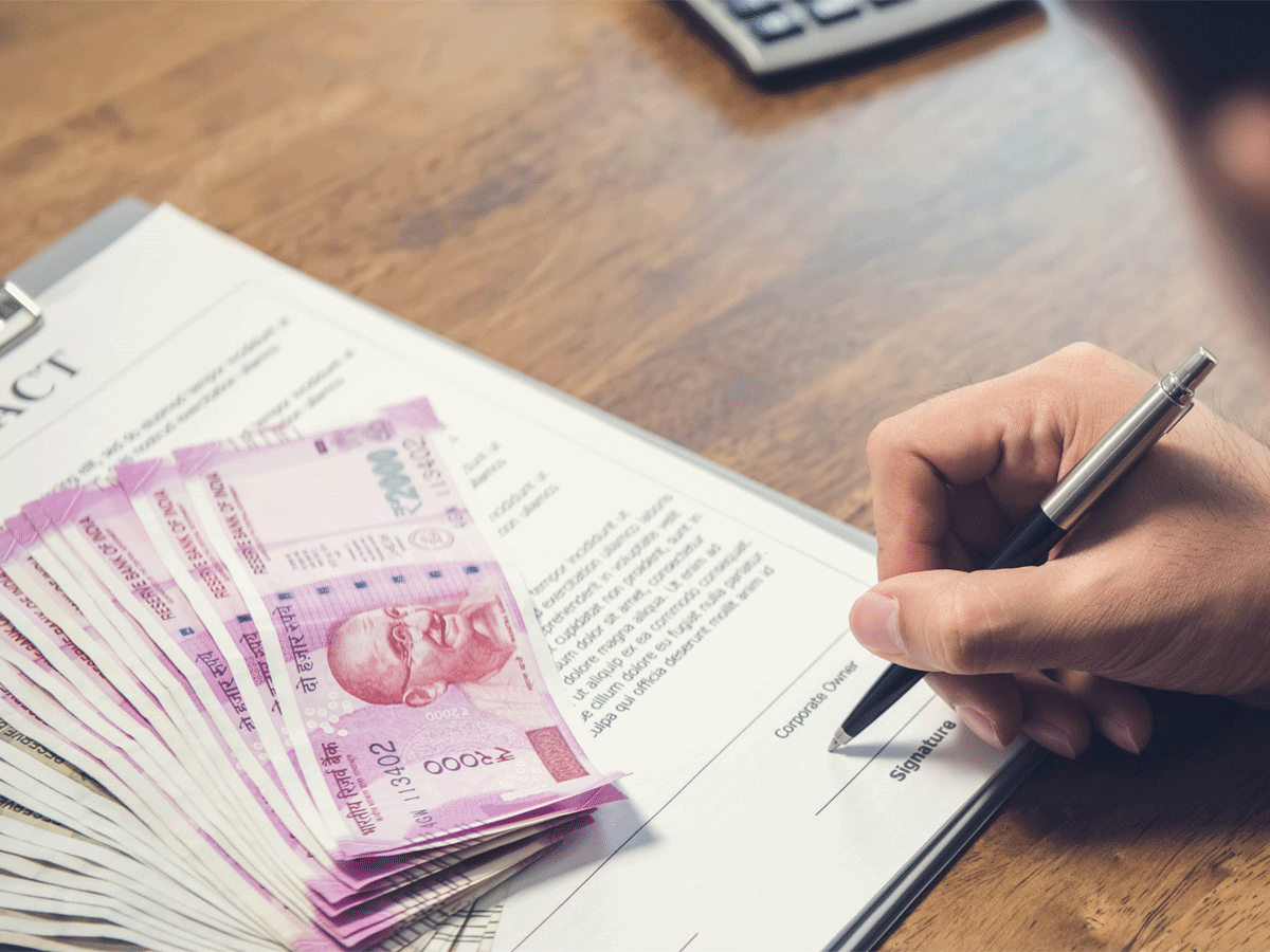 Compassionate job & financial benefit can’t have conflicting clauses: SC