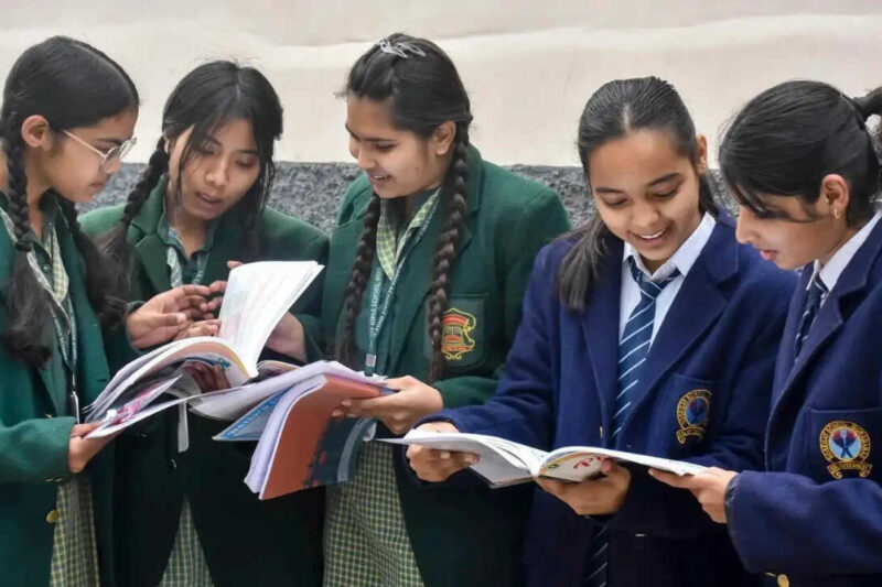 Supreme Court to CBSE: Burn midnight oil to fix problem by Friday