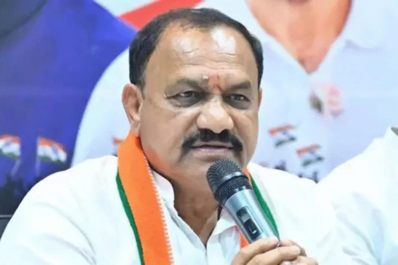 Telangana Congress calls for 'transparency' in SIR, meets state poll chief