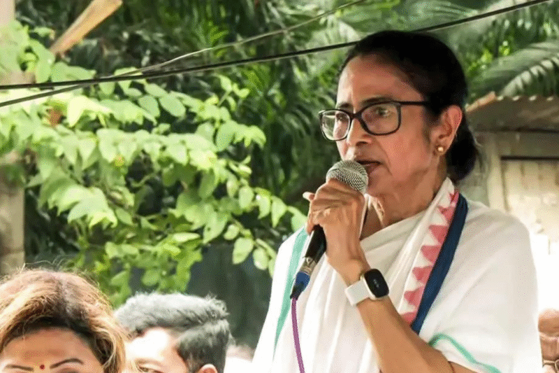 ‘To stake claim as real TMC’: Rebel MPs to meet Lok Sabha Speaker on Monday