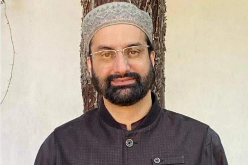 After Farooq’s protest invite, Mirwaiz calls for Art 370 inclusion, BJP shreds NC over 2010 killings
