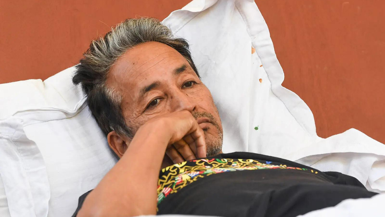Delhi HC orders immediate transfer of Sonam Wangchuk to Medanta Hospital