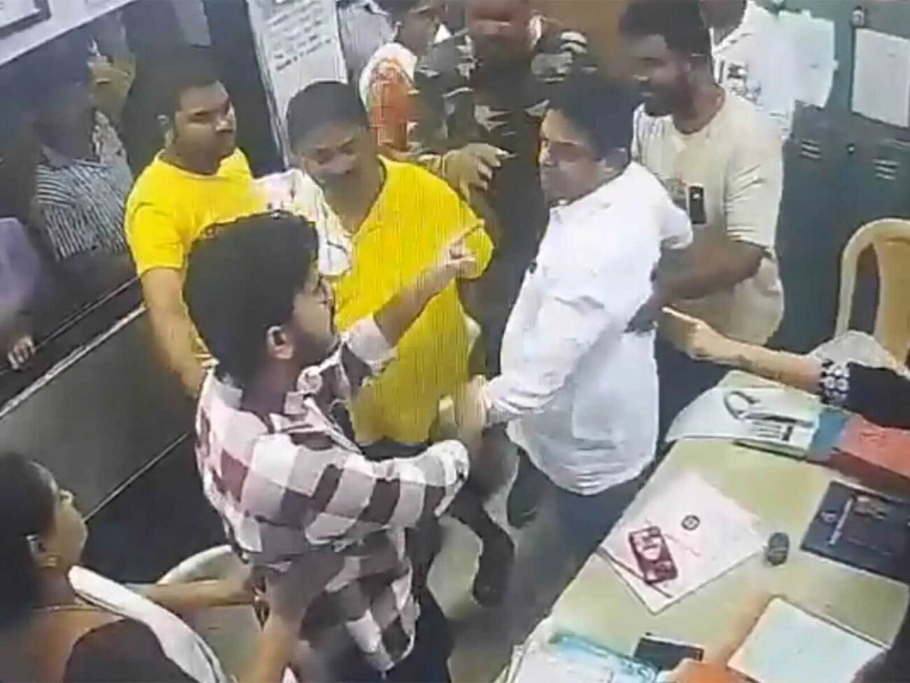 Doctors' assault: Maharashtra IMA suspends July 20 strike after HC stays Shiv Sena corporator's bail