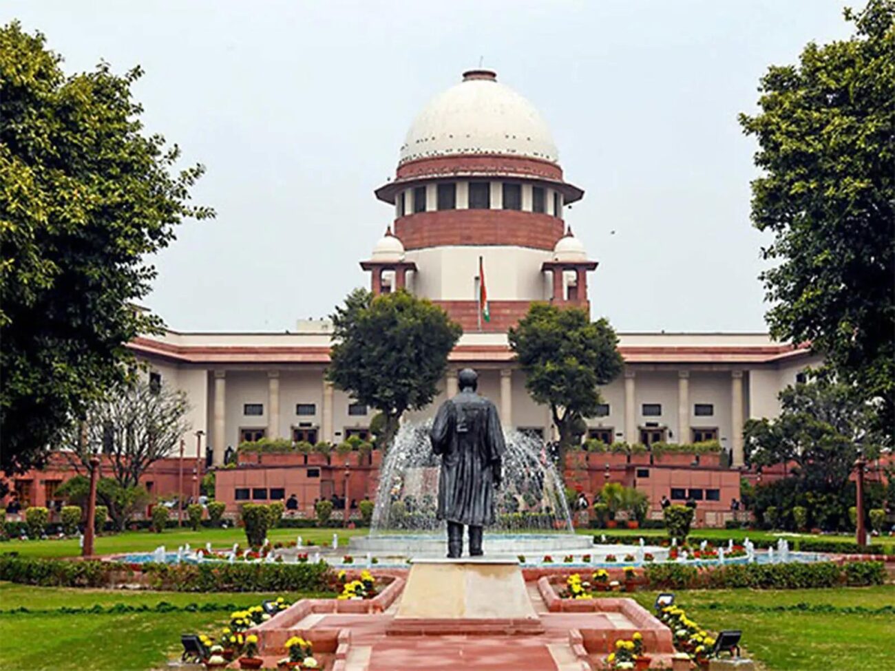 Formulate policy to free elderly, terminally ill prisoners: Supreme Court