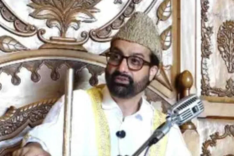 Hurriyat Conference chairman Mirwaiz urges restraint as PoK unrest leaves 9 dead