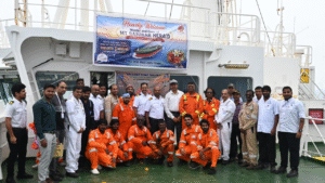 India-bound oil tanker hit by shrapnel near Hormuz reaches Odisha port safely
