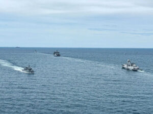 Indian Navy foils piracy bid in Gulf of Aden; MARCOS secure cargo ship carrying critical consignment for India