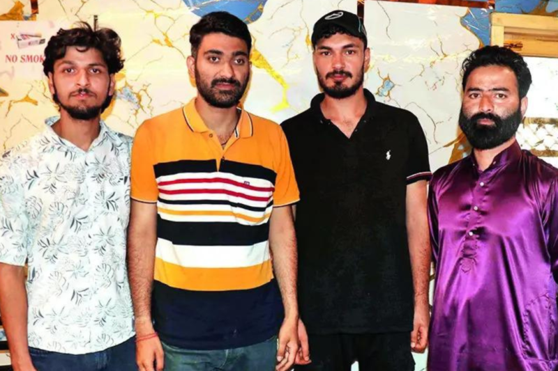 Jammu and Kashmir: Kashmiri Pandit’s eatery sparks ‘ghar wapsi’ calls
