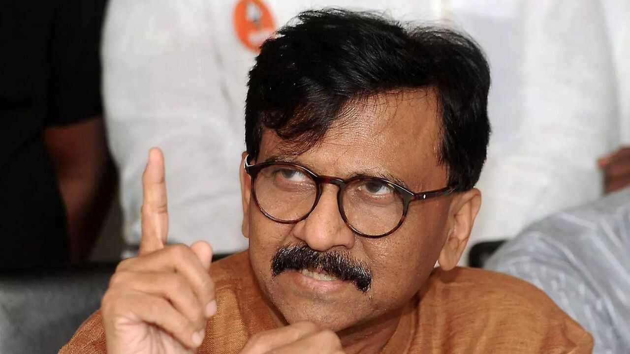'Parade them in the streets': Sanjay Raut to Fadnavis after Shinde Sena corporator assaults doctors in Thane hospital
